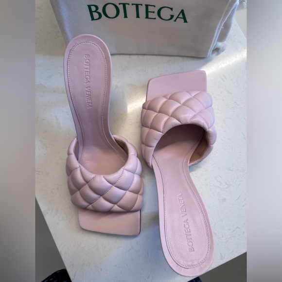 Brand New Bottega Venetta Padded Quilted Leather Mule ✨ - Picture 6 of 10